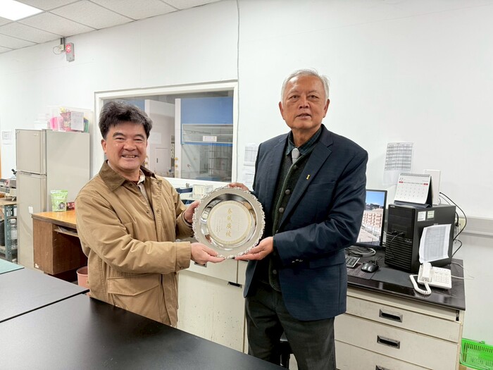 114學年度李英正老師、程志賢老師、謝文賓老師、賴瑞忠專員退休茶會(時間：115年2月)圖片